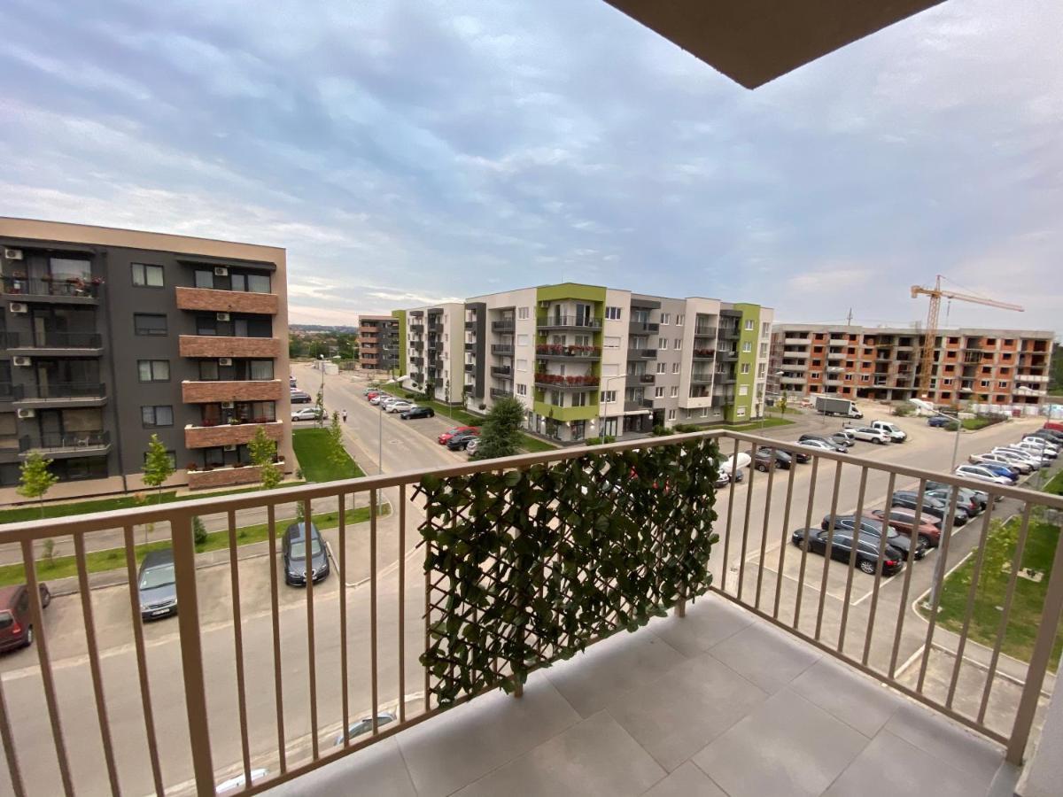 Rose Luxury Apartment Oradea - Felix Экстерьер фото